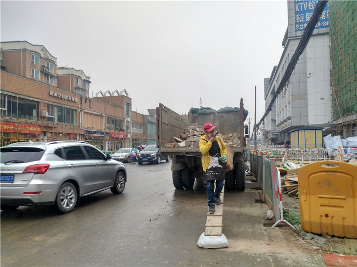 成都專業(yè)銀行拆除清運十陵建設銀行拆除案例成都戰(zhàn)狼拆除